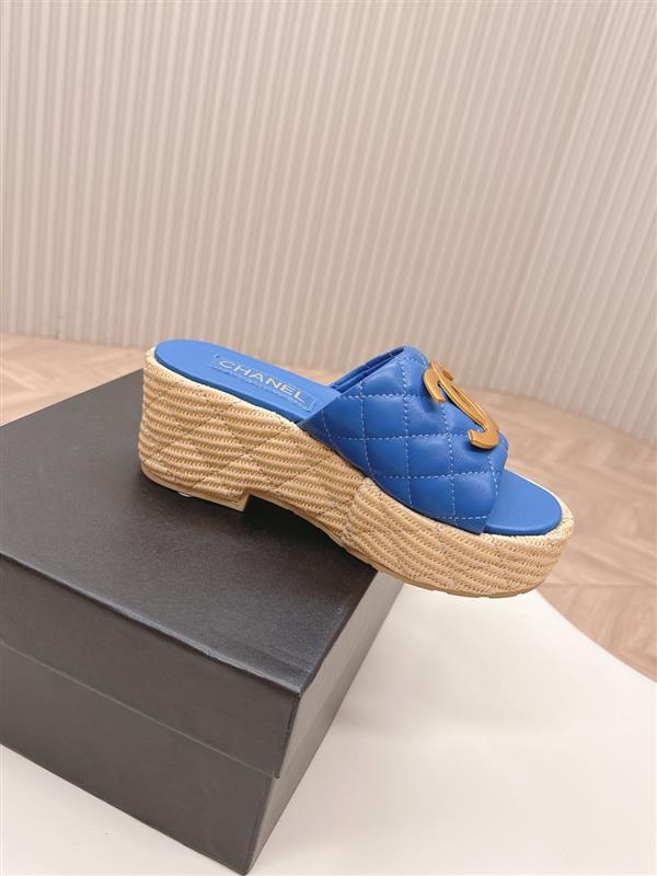 20251128184434301 270